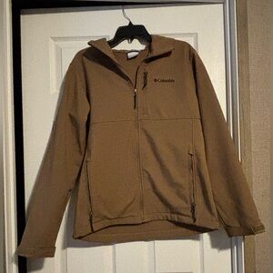 Columbia Men's Tan Performance Jacket